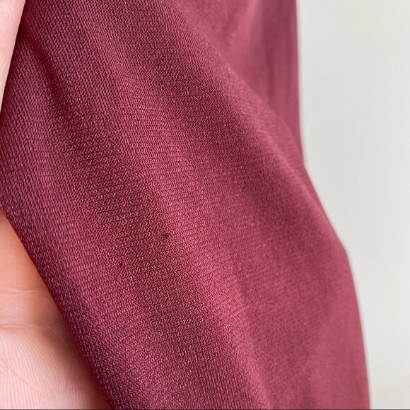 Fabletics Long Sleeve Scoop Neck Shirt XL Burgundy - Picture 6 of 10